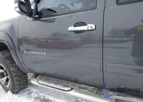 2011 Chevrolet Silverado 1500 Lt from USA, damaged, VIN 3GCPKSE30BG326094